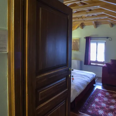 Nymfes Hotel